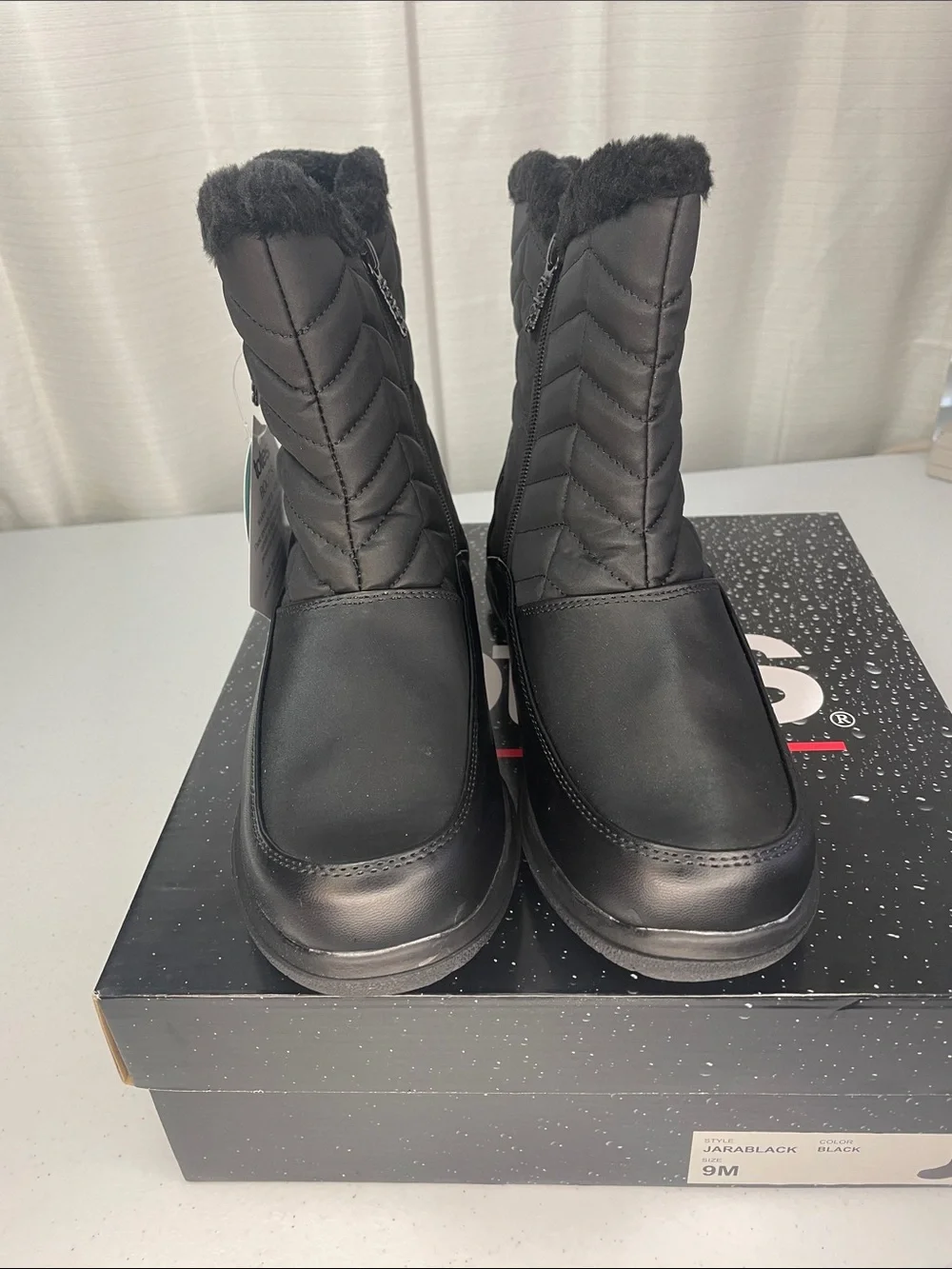 totes Black Quilted Waterproof Insulated Boots with Faux Fur Collar